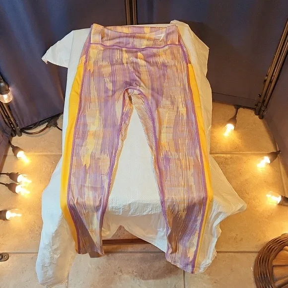 Gymshark Multicolored 2 Pocket Small Womens Seamless 2.0 Leggings - Picture 1 of 7